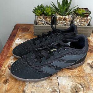 Adidas Kids 3.5 Predator Club Indoor Sala Soccer Shoes Black